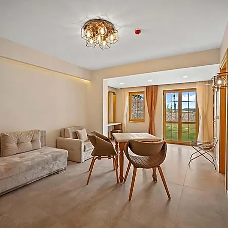 Hotel Zeyt *