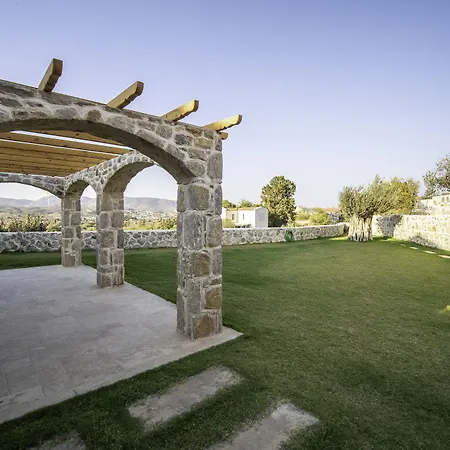 Zeyt Otel